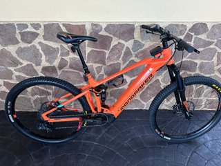 Bici Mondraker Eléctrica Naranja
