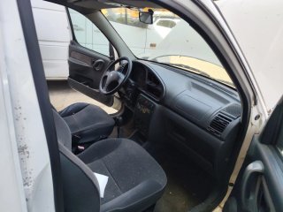 Peugeot Partner 2002