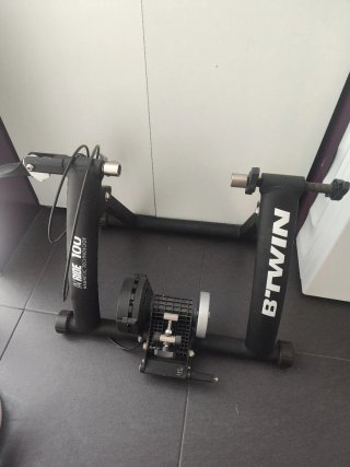 Rodillo entrenamiento bici sin uso