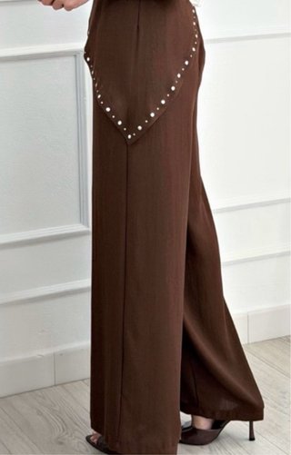 Pantalon pañuelo de tachuelas