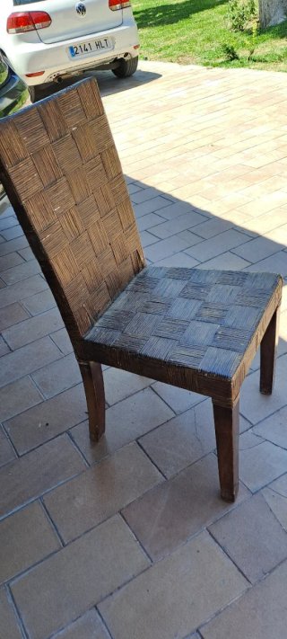 Juego de 8 sillas de bambú y madera