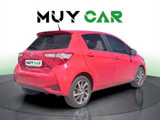Toyota Yaris 1.5 100H Advance 74 kW (100 CV)
