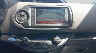 Toyota Yaris 1.5 100H Advance 74 kW (100 CV)