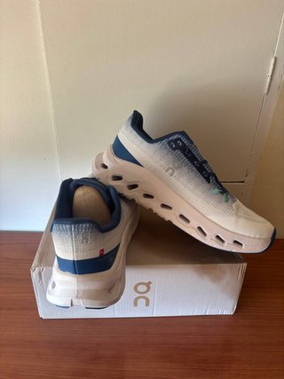 Zapatillas On Running Cloudswift Mujer