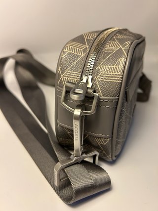 Lacoste riñonera gris premium (como nueva)
