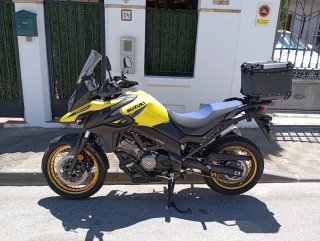 Suzuki V-Strom 650 XT 2024