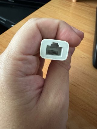 Adattatore Thunderbolt a Ethernet Apple