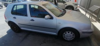 Vendo/cambio Wolkswagen Golf 1999