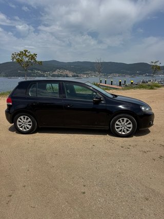 Volkswagen Golf VI 2011