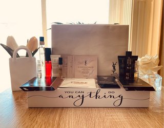 Necessaire Yves Saint Laurent