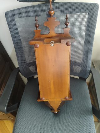 Reloj de pared antiguo madera y metal