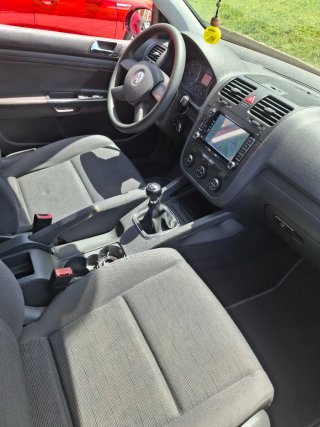 Volkswagen Golf 2004