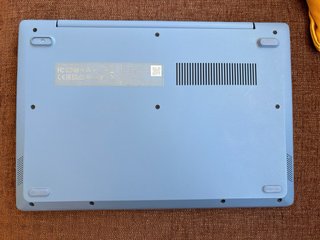 Lenovo IdeaPad 1 11” Plata