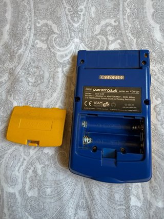 Nintendo Game Boy Color Amarillo Pokémon