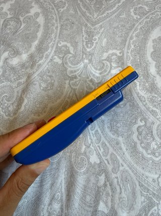 Nintendo Game Boy Color Amarillo Pokémon