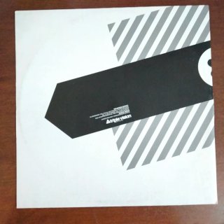 2008 TECHNO P 042 - Smaeck My Bitch Prodigy vinilo