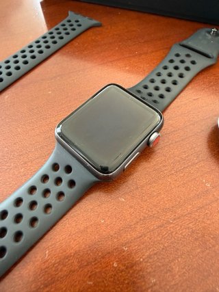 Apple watch series 3 Nike 42 mm