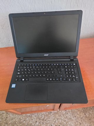 Acer Extensa 2540 Intel Core i5 16GB RAM 447 GB SSD