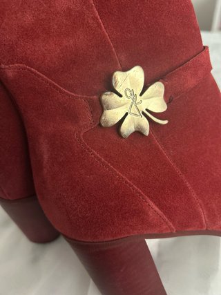 Botines de gamuza rojos para mujer