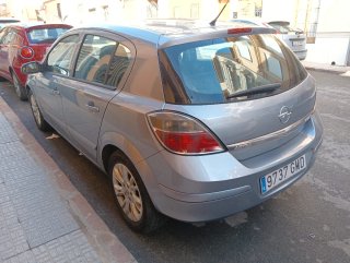 Opel Astra 2009