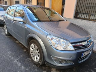 Opel Astra 2009