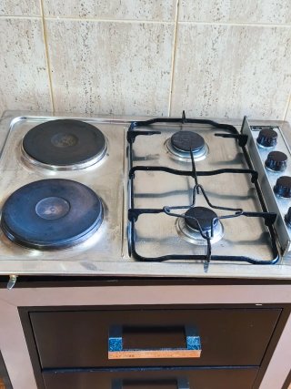 Encimera Eléctrica y Gas Butano