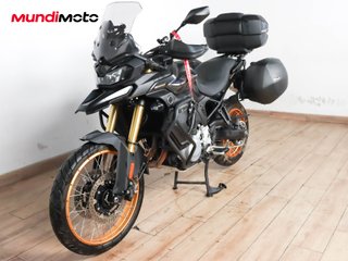 VOGE 900 DSX