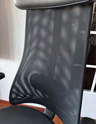 Silla de oficina ergonómica negra IKEA