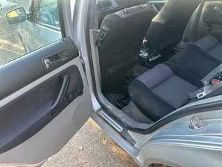 Volkswagen Golf 2001