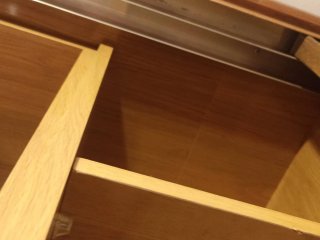 Armario ropero de madera