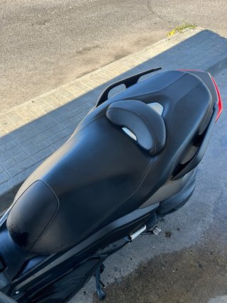 Yamaha Xmax 400 Maxi Scooter