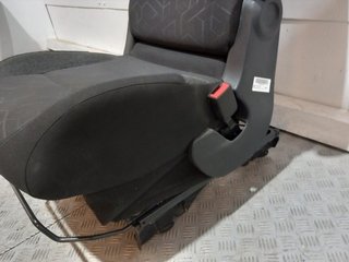 ASIENTO DELANTERO DERECHO PEUGEOT PARTNER FURGÓN