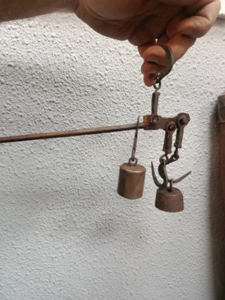 Balanza romana antigua 1.5 kg