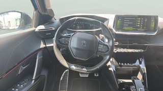 Peugeot 208 PureTech 130 GT Line EAT8 96 kW (130 CV)