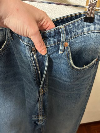 Pantalón vaquero Zara