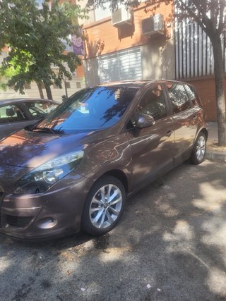 Renault Scenic 2011