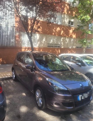 Renault Scenic 2011