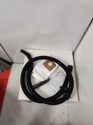 Nilfisk Multi II 22L Aspirador de Agua y Polvo Pot
