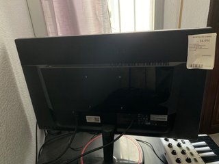 Monitor Led Gaming (24”) con Teclado