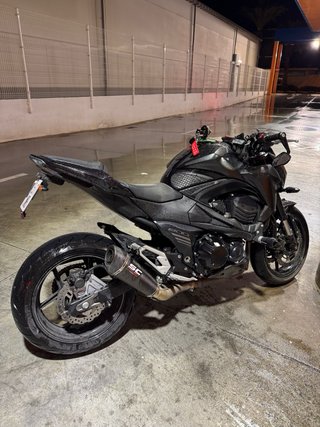 Kawasaki Z800 A2 Negra