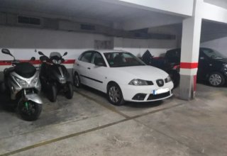 Parking para coche pequeño