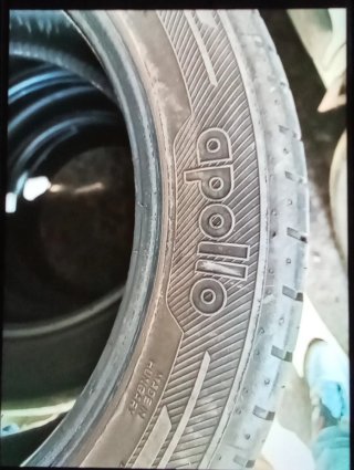 4 Neumáticos Apollo Aspire XP 215/55 R17 94Y