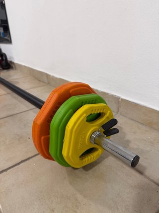 Set pump , incluye barra y pesas de 1,25 / 2,5 / 5