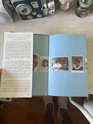 Libro Becoming Michelle Obama
