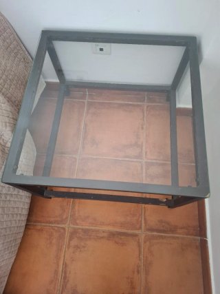 Mesas auxiliares hierro forjado y cristal