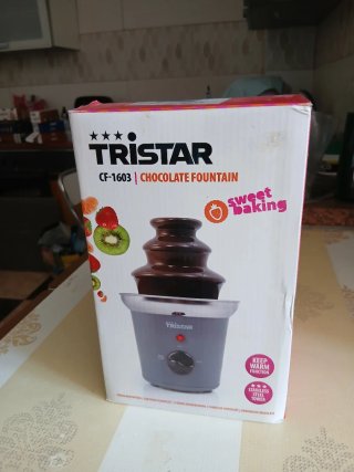 Fuente de Chocolate Tristar CF-1603