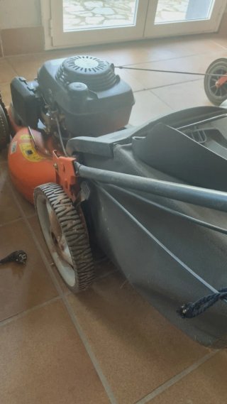 Cortacésped Husqvarna R53SV