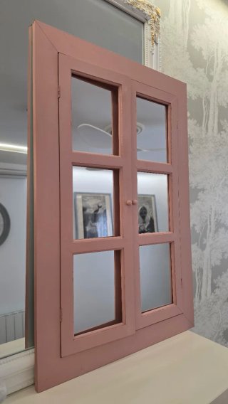 Specchio finestra rosa in legno e vetro