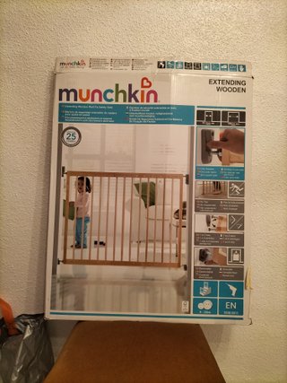 Barrera seguridad infantil madera Munchkin