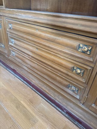Mueble de salón madera y cristal